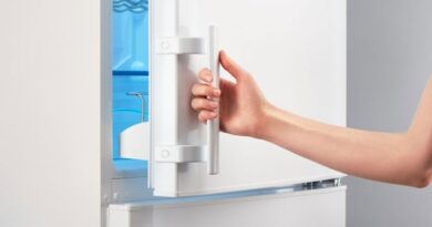 Дверь холодильника можно починить с помощью нескольких хитростей и самодельных методов